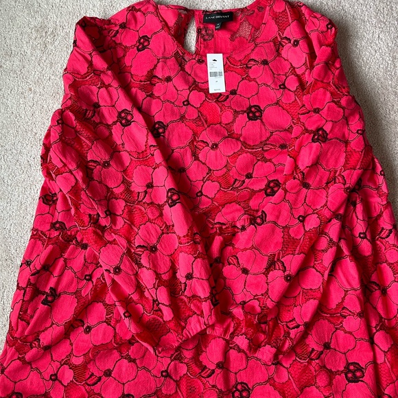 Sheer flower blouse from Lane Bryant. Size 28 - Picture 4 of 4